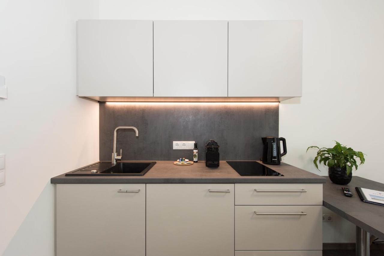 TT-ROOMS - kontaktlos mit Self Check-in Graz Exterior foto